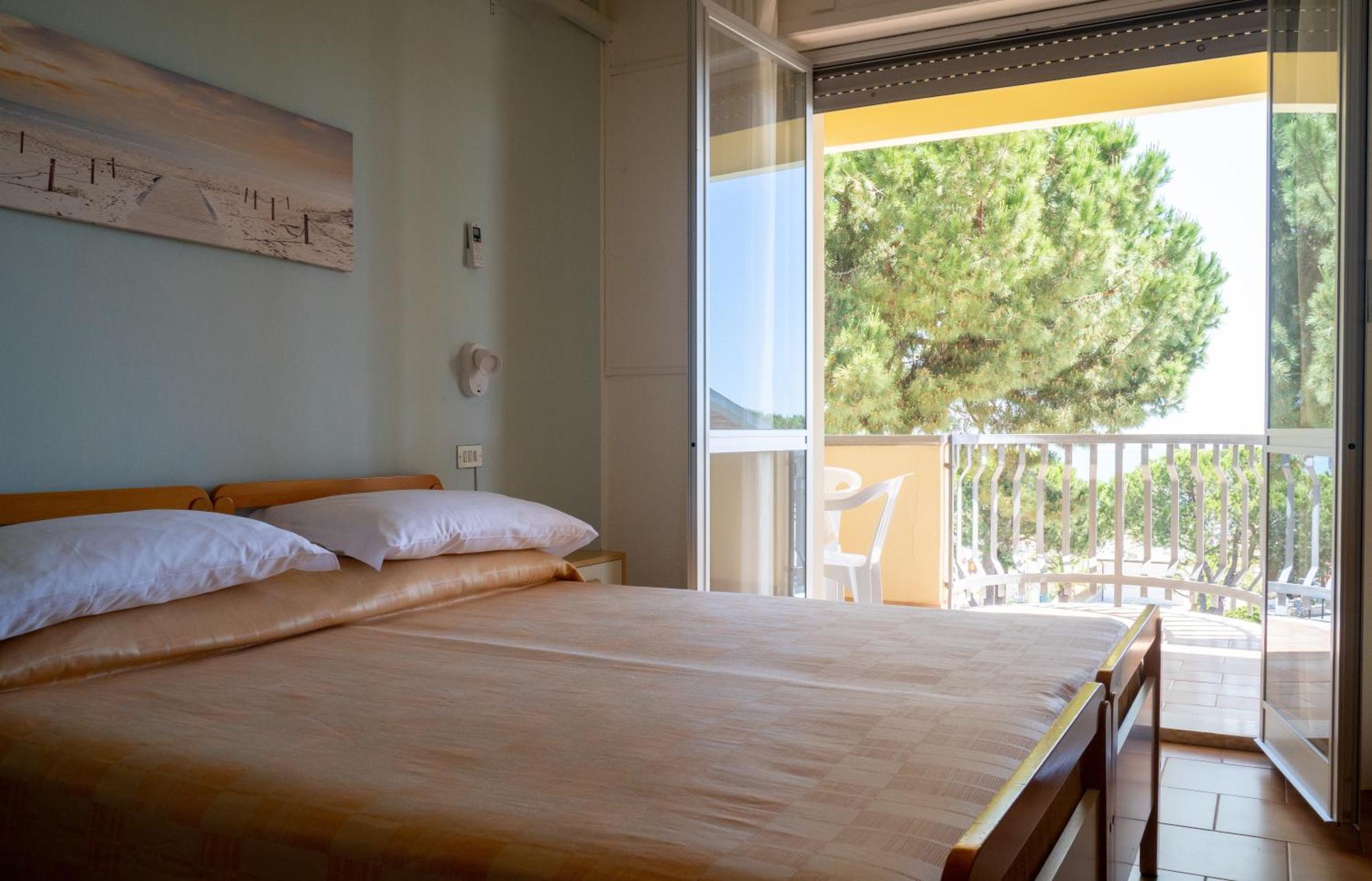 Hotel Quattropalme Tortoreto Ngoại thất bức ảnh