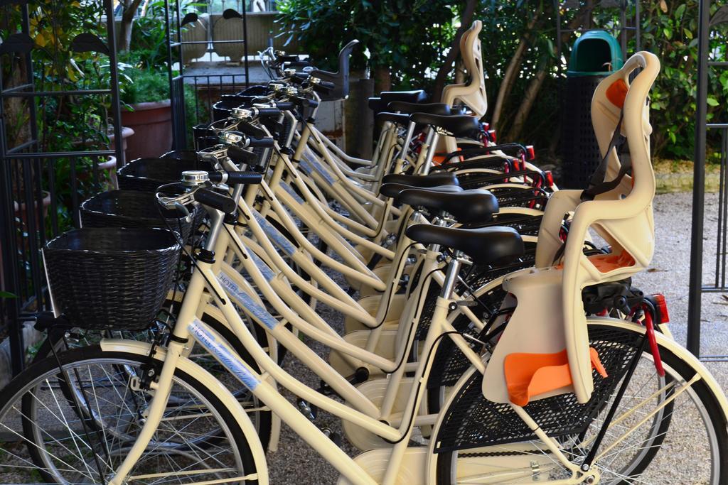Hotel Quattropalme Tortoreto Ngoại thất bức ảnh