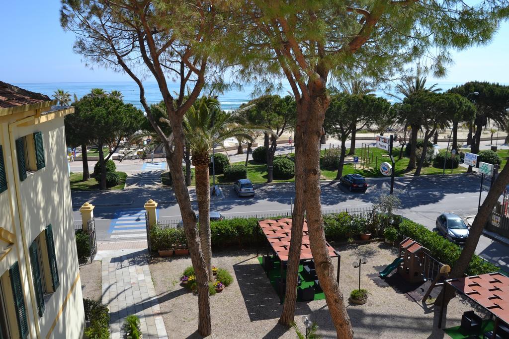 Hotel Quattropalme Tortoreto Ngoại thất bức ảnh